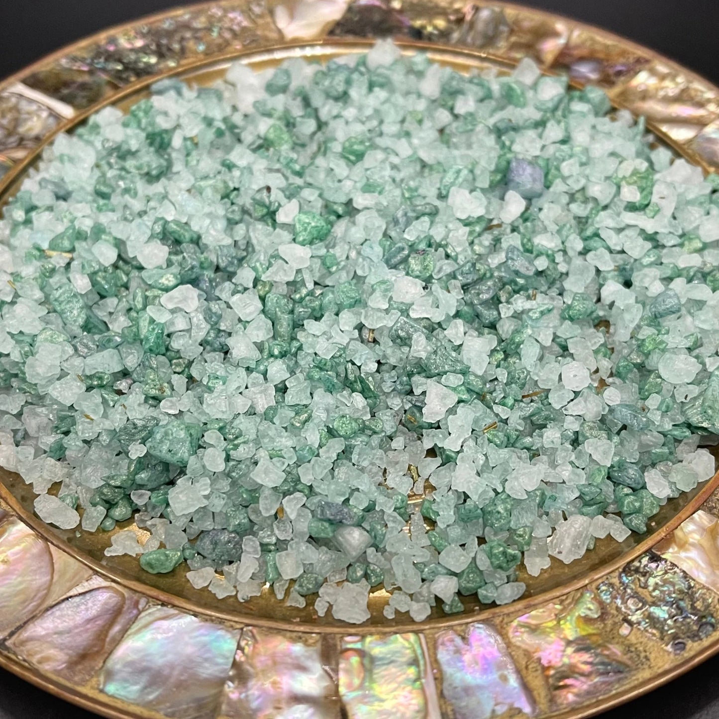 SEA SERPENT'S KISS Sizzling Room Salt Crystal Potpourri: Cedar Amber Musk Scent