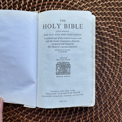 Vintage 1985 Mother-of-Pearl Inlay Holy Bible – owned by Hon. Jim Wright