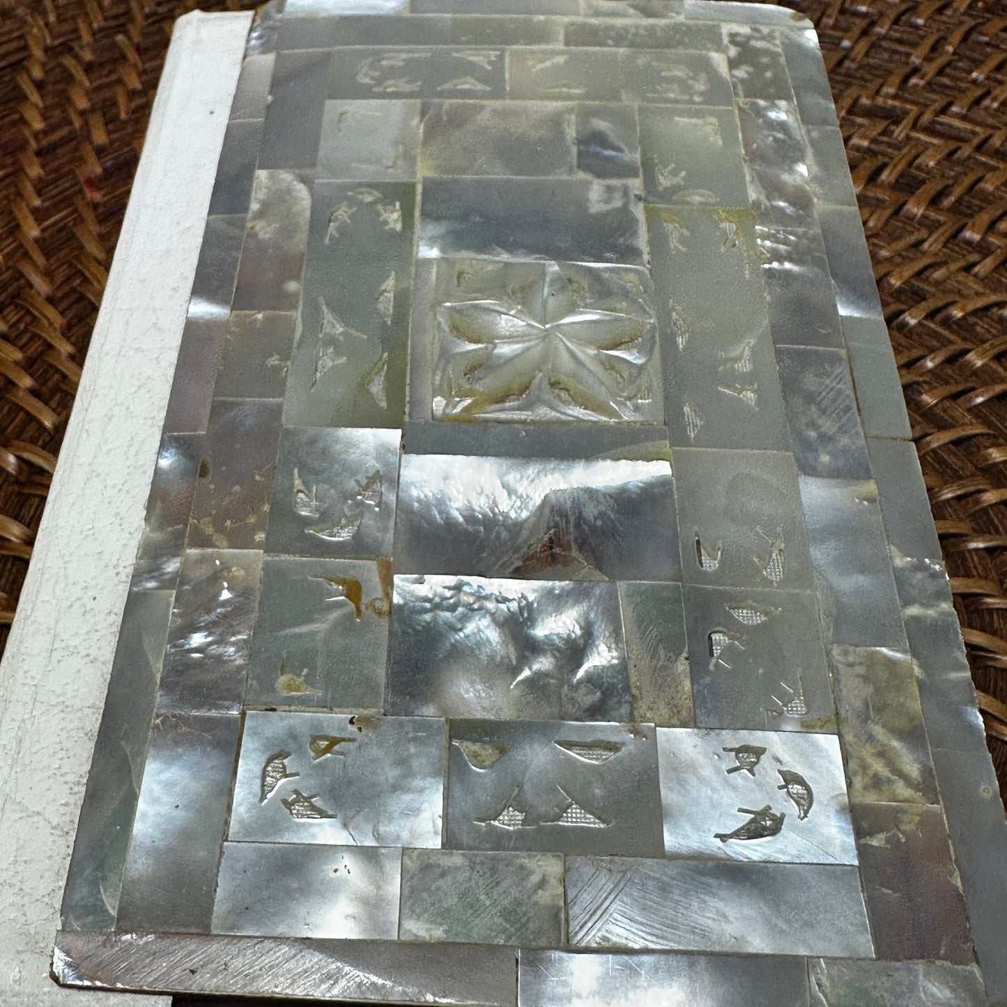 Vintage 1985 Mother-of-Pearl Inlay Holy Bible – owned by Hon. Jim Wright