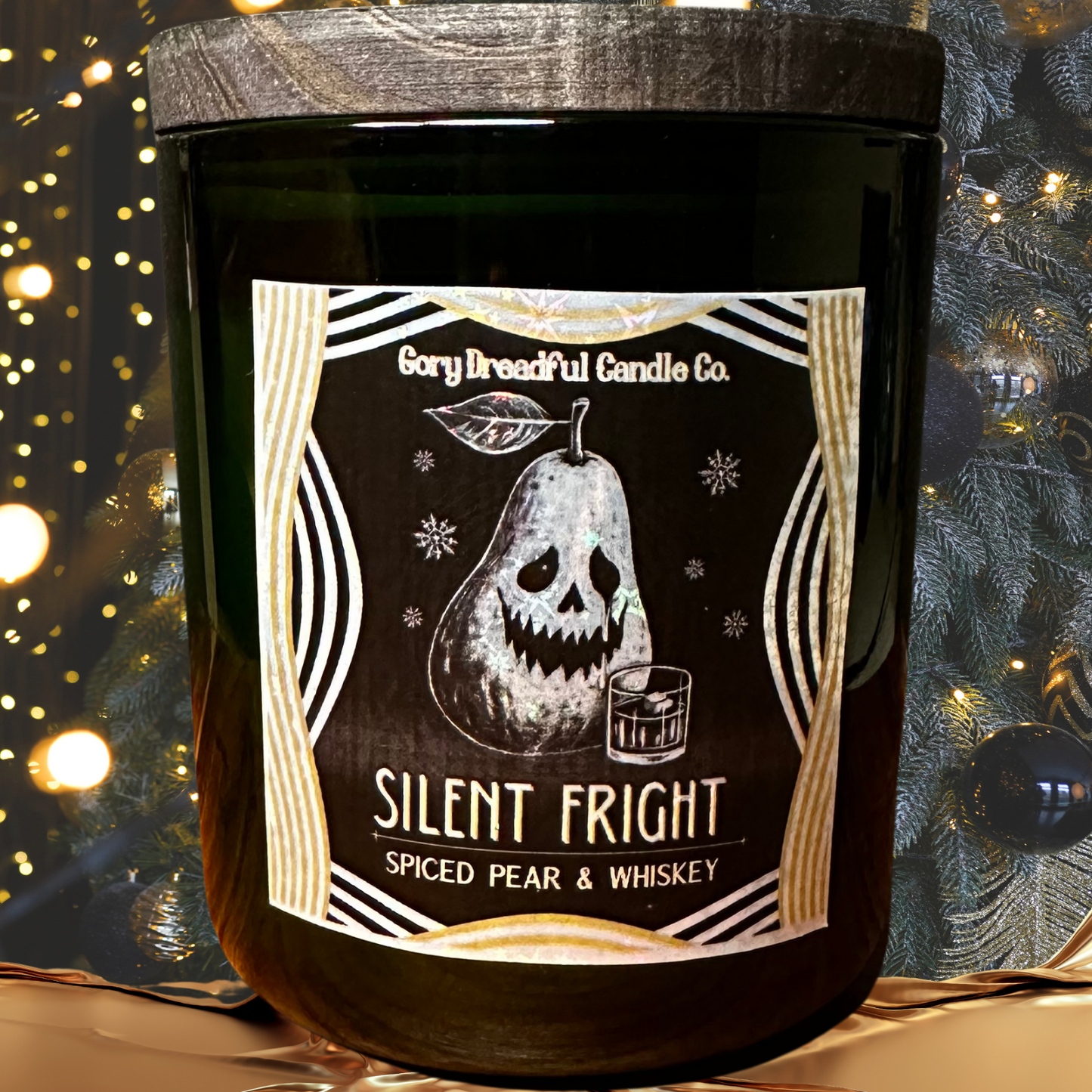 Silent Fright Luxury Crackling Wooden Wick Candle: Spiced Pear & Whiskey Scent