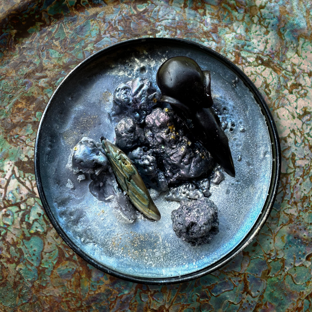 HECATE'S HEATWAVE Luxury Wickless Candle 6.5 oz: Rose Violet Leather Dark Woods Scent - Gory Dreadful Candle Co