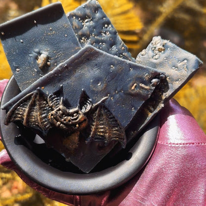 SO BATTY! Wax Melt Brittle: Amyris Resin Black Licorice Scent