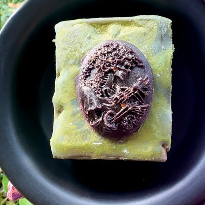 PEAR YE' SOUL Wax Melt Chunky Bar: Anjou Pear Apple Lemon Leaves Peony White Musk Amber Scent