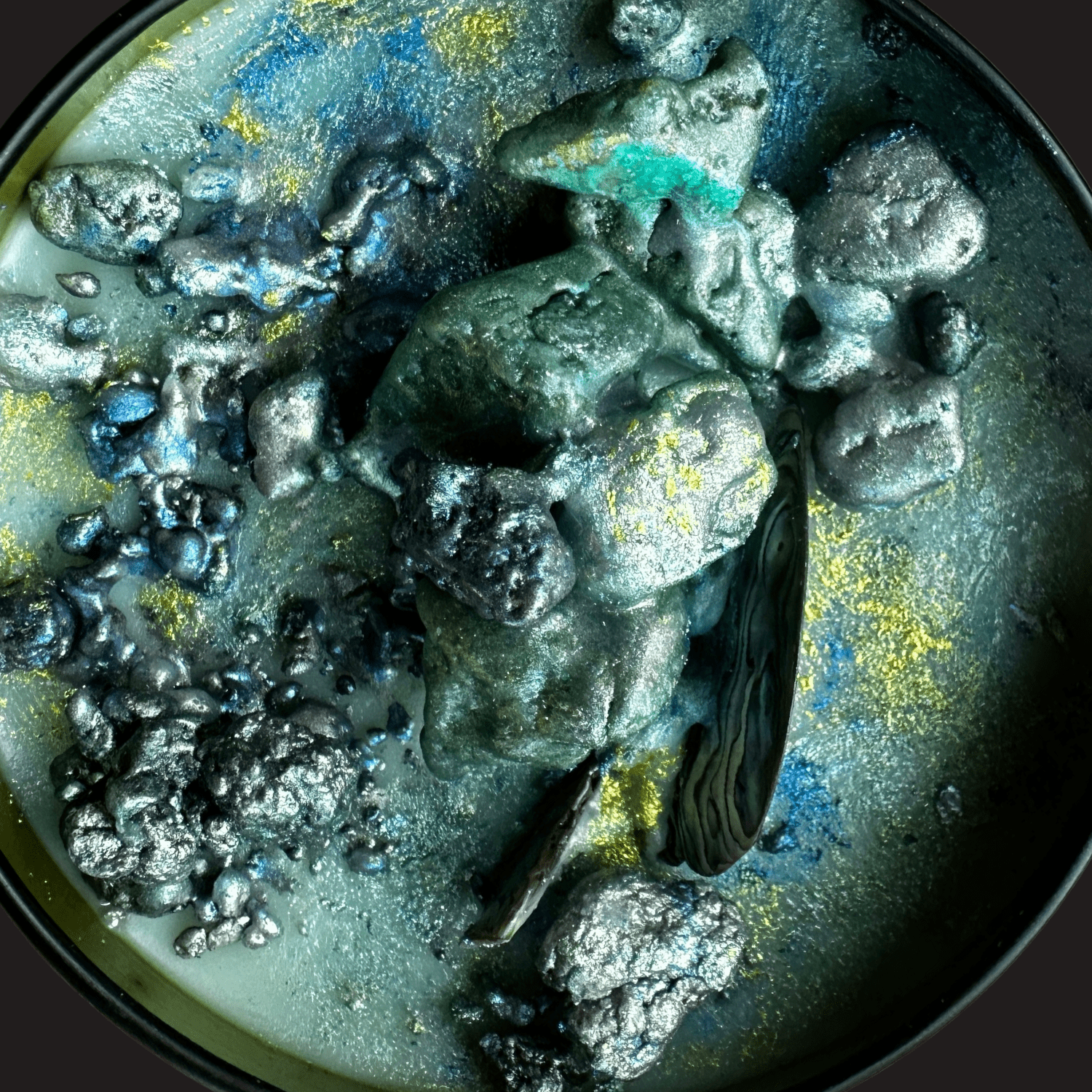 SEA SERPENT'S KISS Luxury Wickless Candle 6.5 oz: Cedar Amber Musk Scent - Gory Dreadful Candle Co