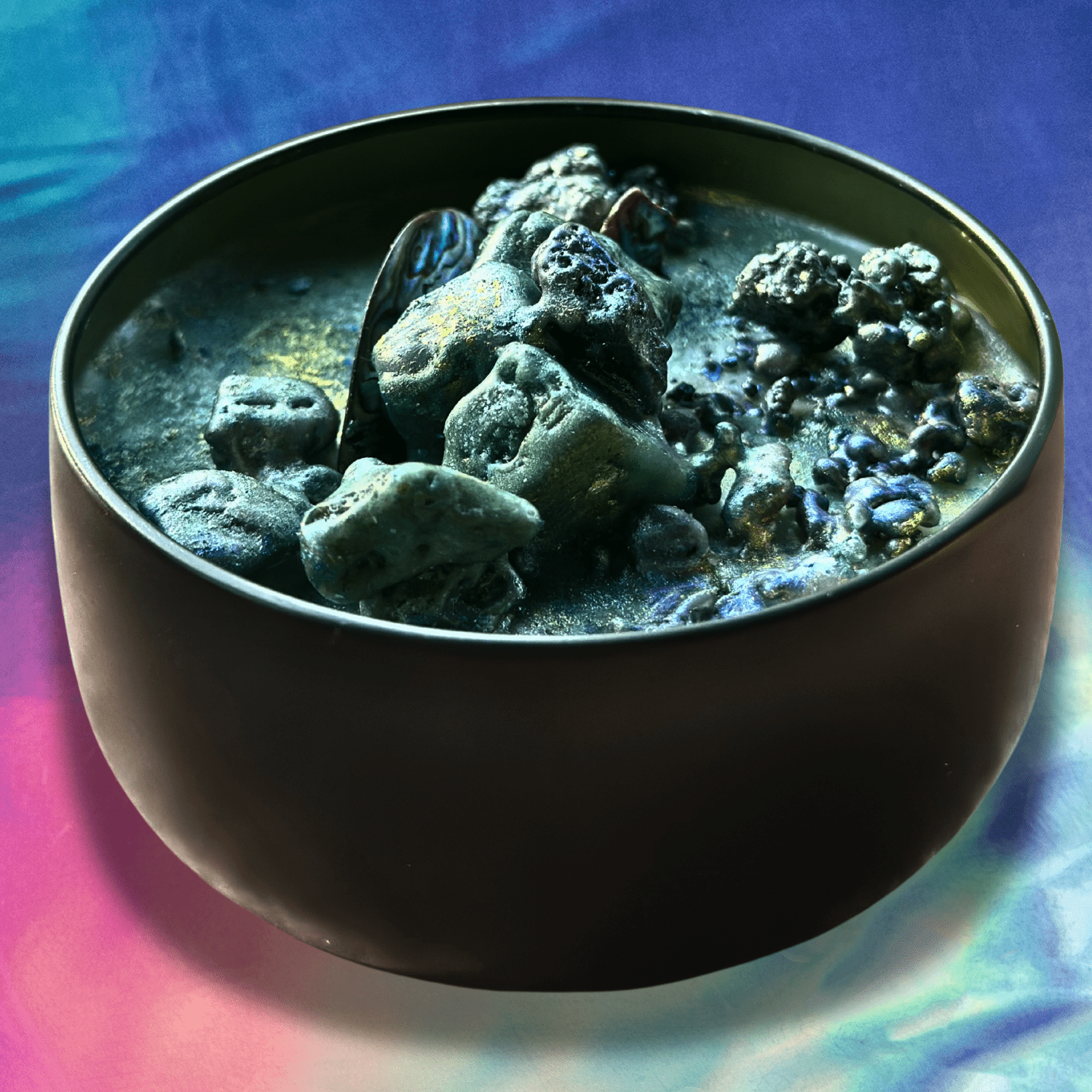 SEA SERPENT'S KISS Luxury Wickless Candle 6.5 oz: Cedar Amber Musk Scent - Gory Dreadful Candle Co